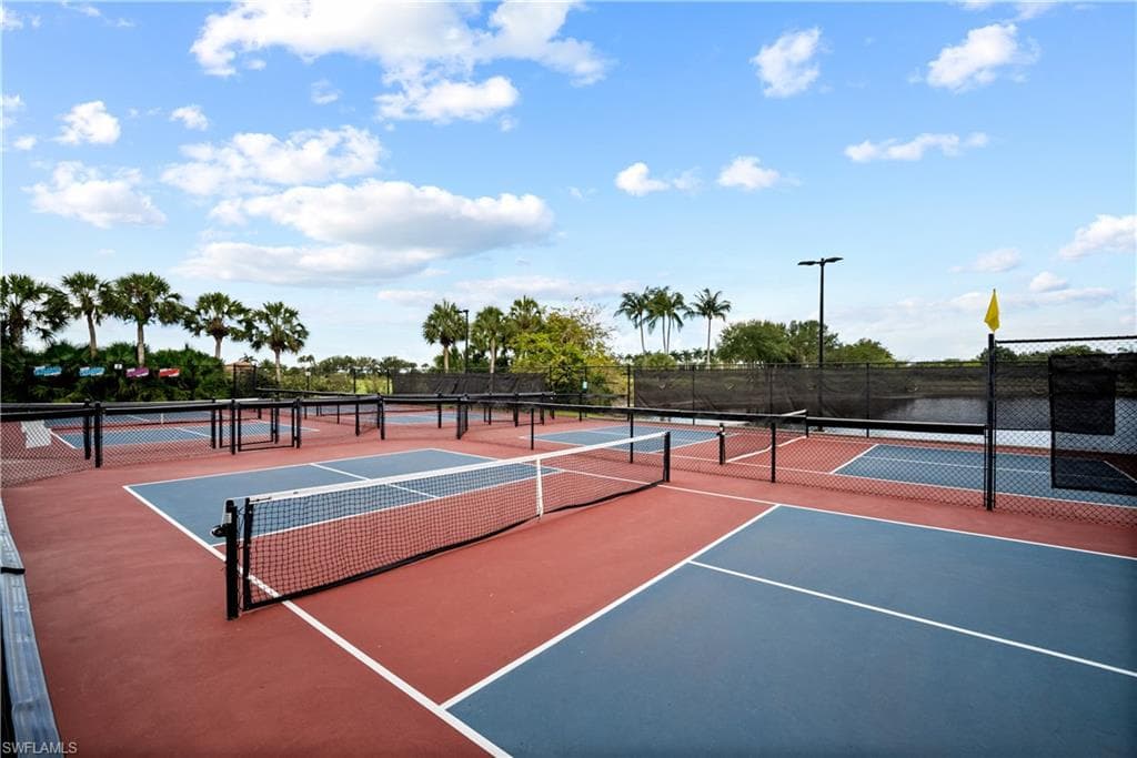 3176 Capistrano Ln, Naples, FL 34114-45