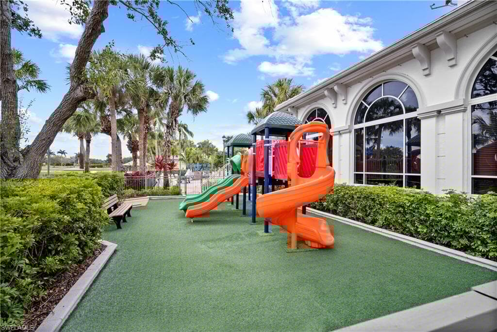 3176 Capistrano Ln, Naples, FL 34114-48