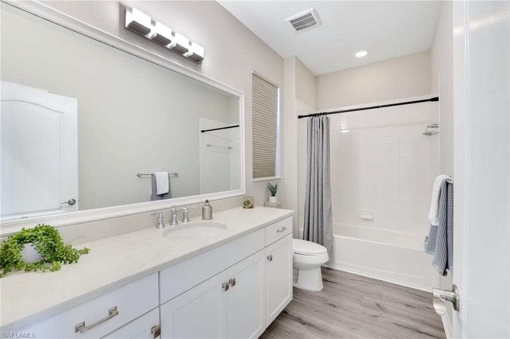 2344 Sheen Ln 305, Naples, FL 34120-25