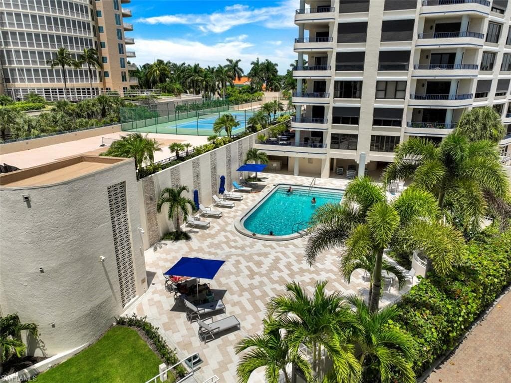 4451 Gulf Shore Blvd N 506, Naples, FL 34103-29