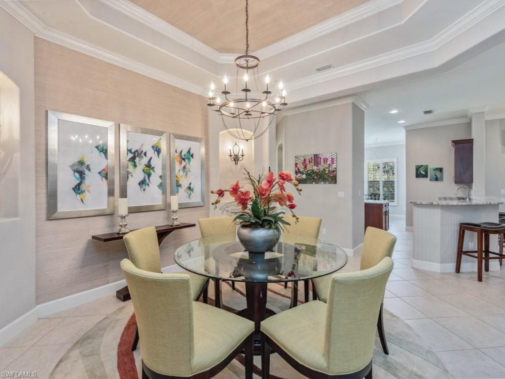 8085 Players Cove Dr 201, Naples, FL 34113-16