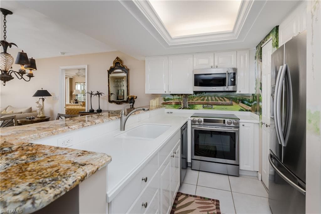 6849 Grenadier Blvd 2203, Naples, FL 34108-21