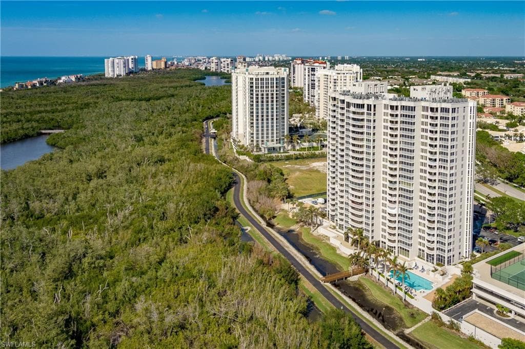 6849 Grenadier Blvd 2203, Naples, FL 34108-34
