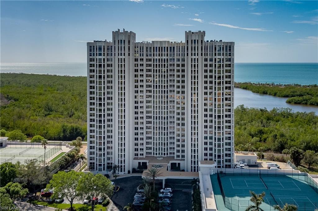6849 Grenadier Blvd 2203, Naples, FL 34108-3