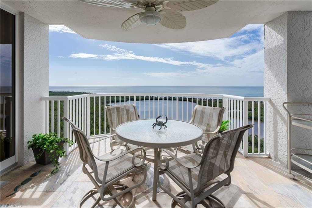 6849 Grenadier Blvd 2203, Naples, FL 34108-7