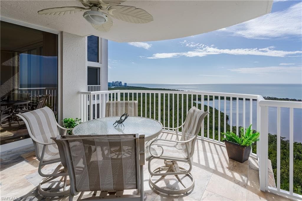 6849 Grenadier Blvd 2203, Naples, FL 34108-8
