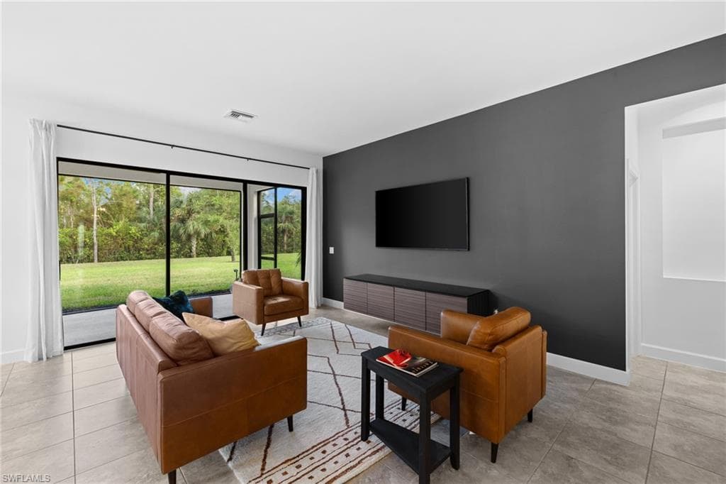 19657 Estero Pointe Ln, Fort Myers, FL 33908-18