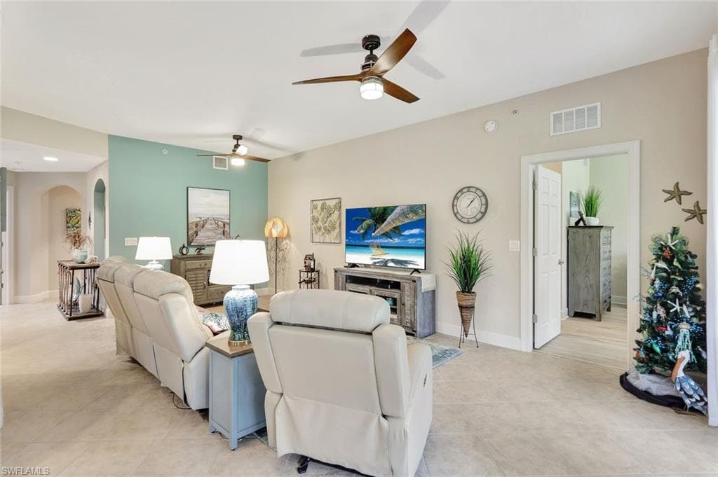 9516 Ironstone Ter 4-102, Naples, FL 34120-9