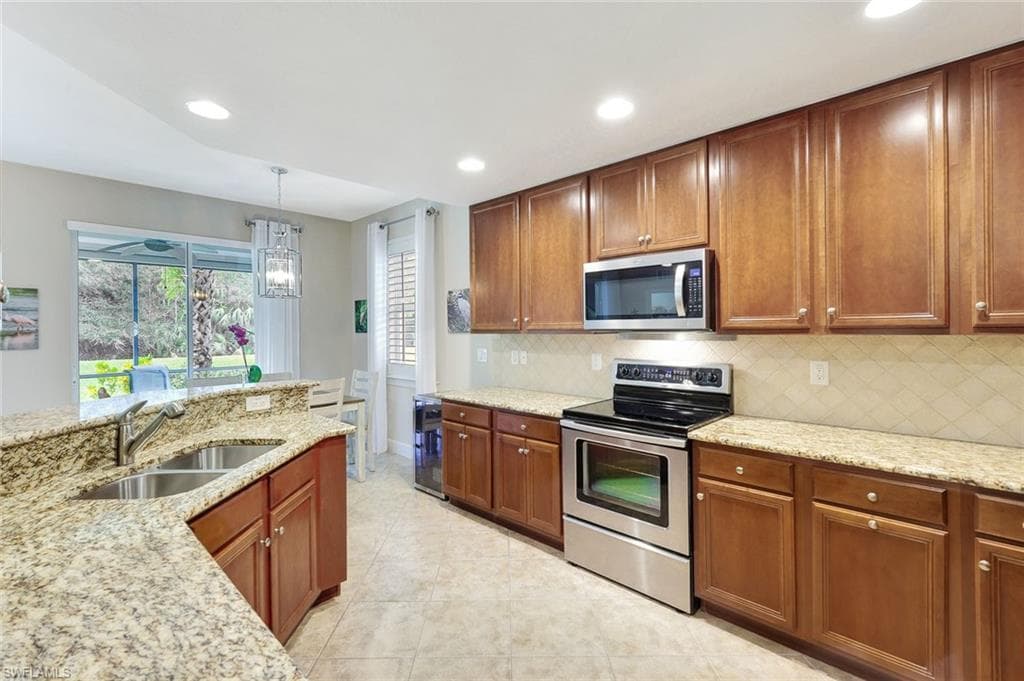 9516 Ironstone Ter 4-102, Naples, FL 34120-11