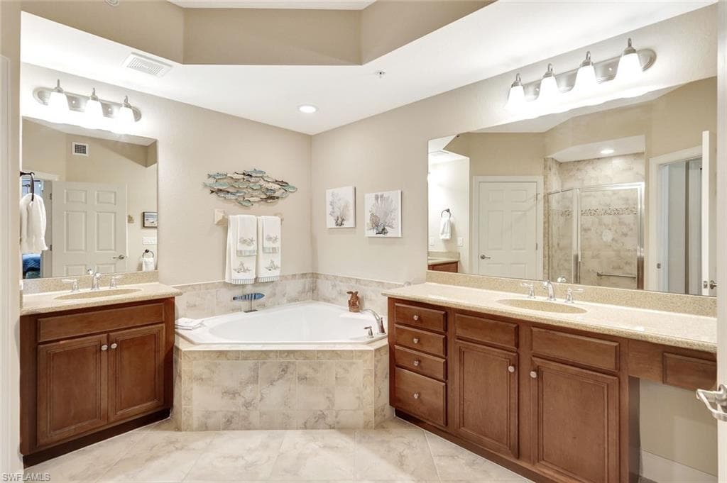 9516 Ironstone Ter 4-102, Naples, FL 34120-17