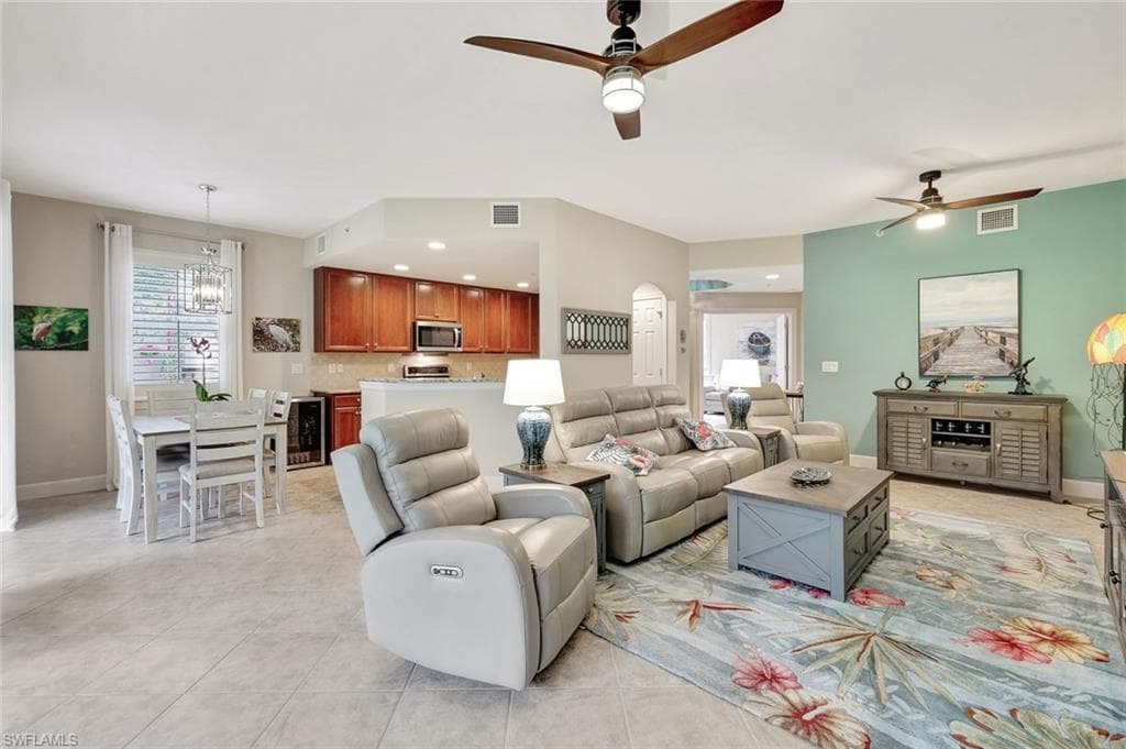 9516 Ironstone Ter 4-102, Naples, FL 34120-5