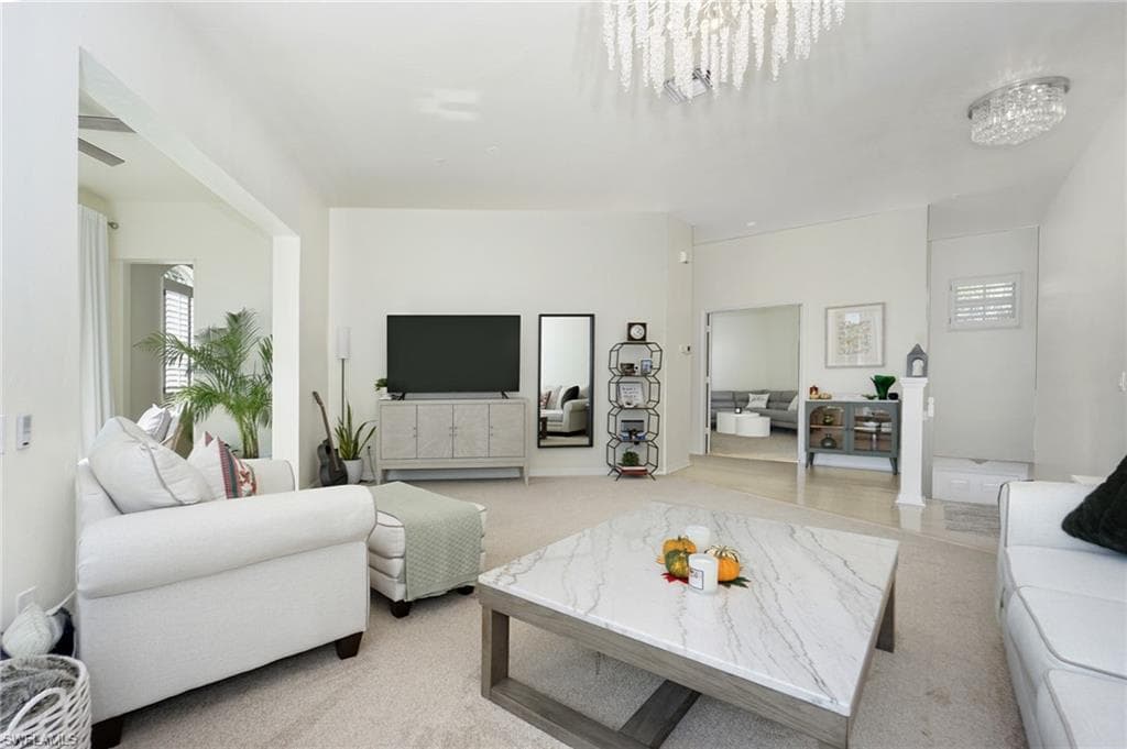 800 L Ambiance Cir 8-202, Naples, FL 34108-12
