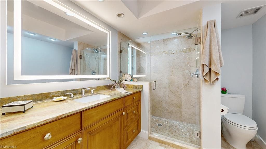 4772 West Blvd E102, Naples, FL 34103-20
