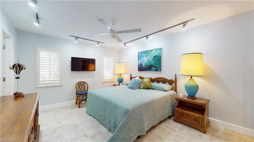 4772 West Blvd E102, Naples, FL 34103-24