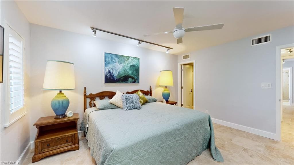 4772 West Blvd E102, Naples, FL 34103-27
