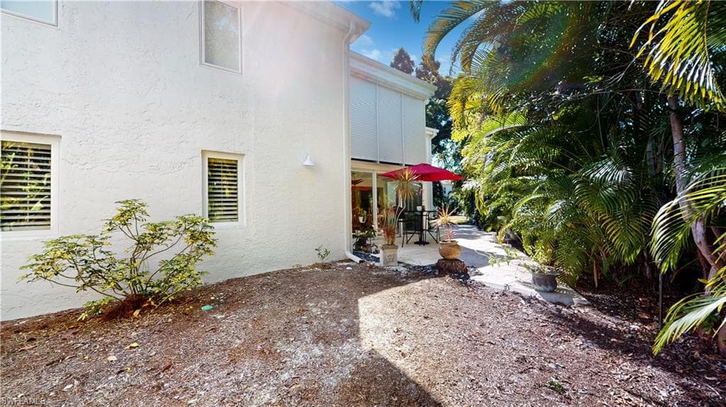 4772 West Blvd E102, Naples, FL 34103-35