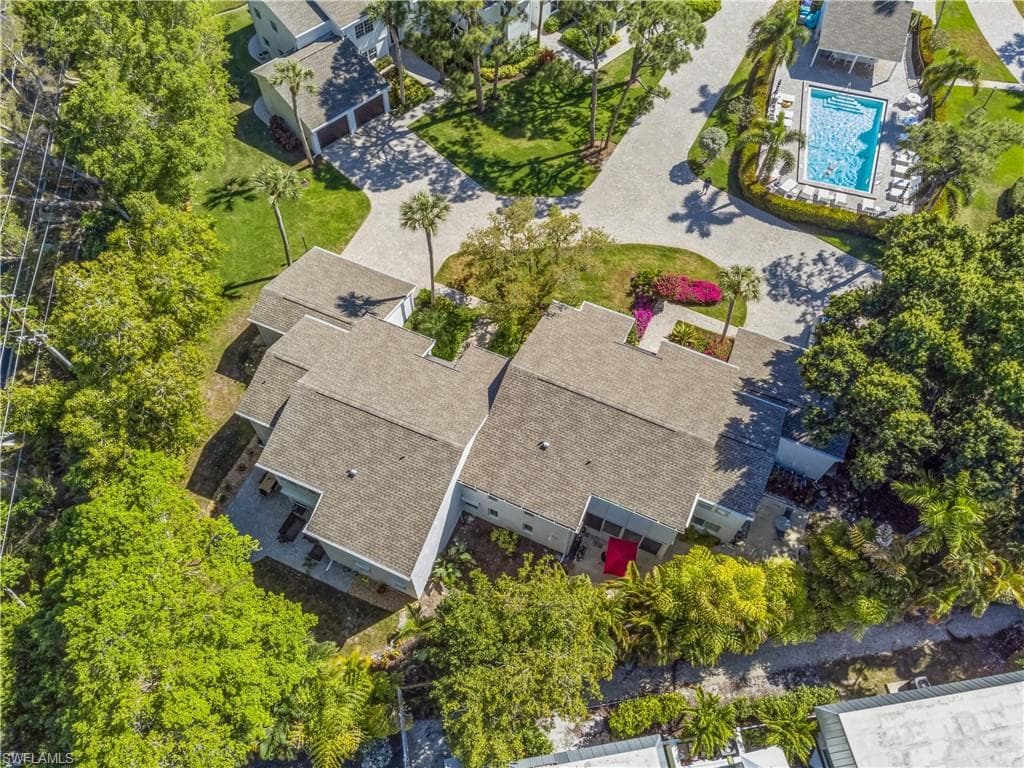 4772 West Blvd E102, Naples, FL 34103-40