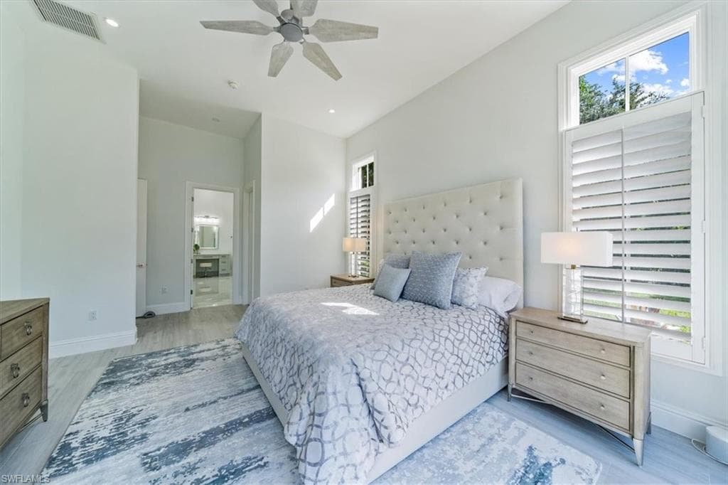 3299 Hyacinth Dr, Naples, FL 34114-29