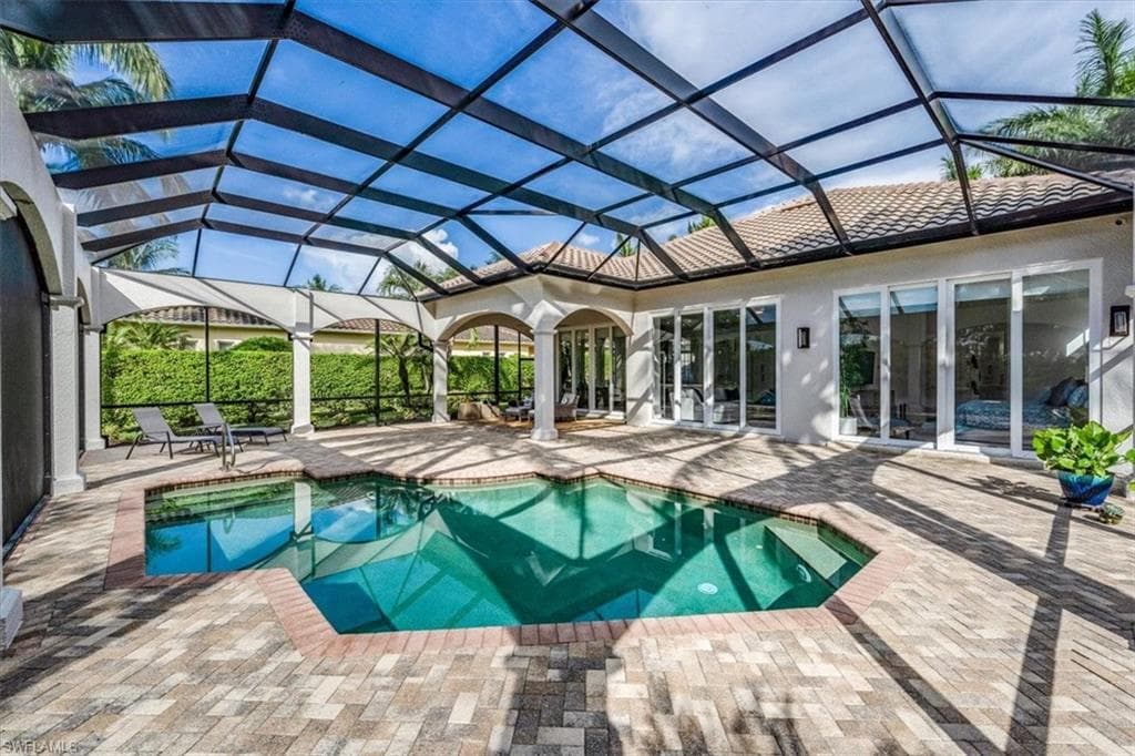 3299 Hyacinth Dr, Naples, FL 34114-35