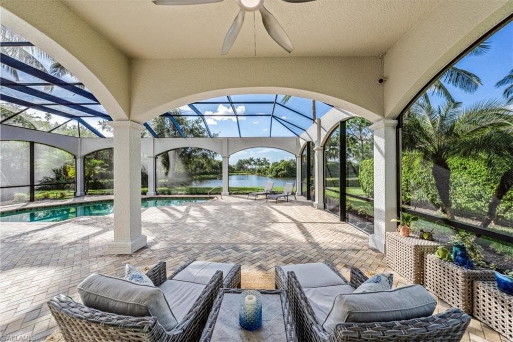 3299 Hyacinth Dr, Naples, FL 34114-40