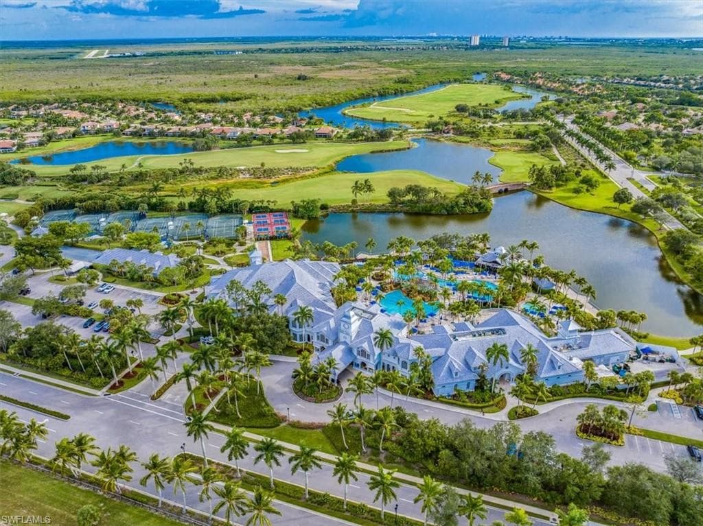 3299 Hyacinth Dr, Naples, FL 34114-43