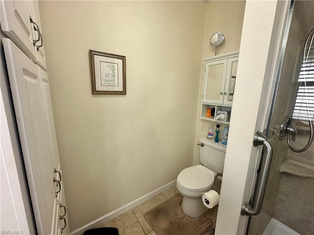 1514 Diamond Lake Circle, Naples, FL 34114-16