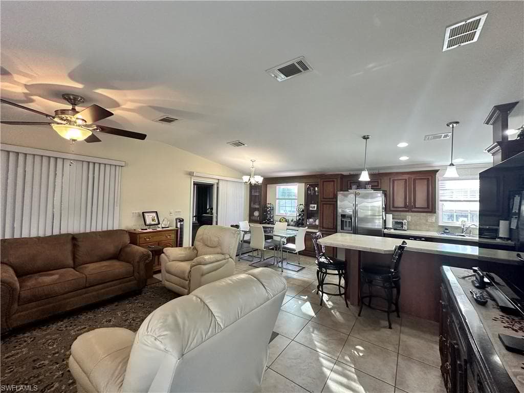 1514 Diamond Lake Circle, Naples, FL 34114-5