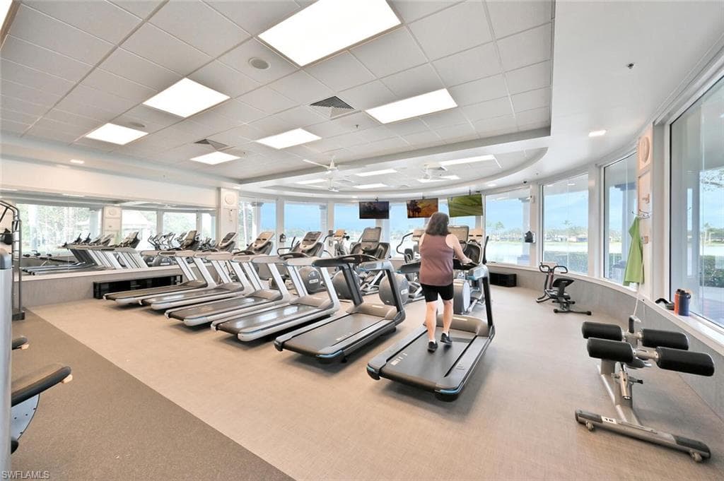 3504 Island Walk Cir, Naples, FL 34119-33