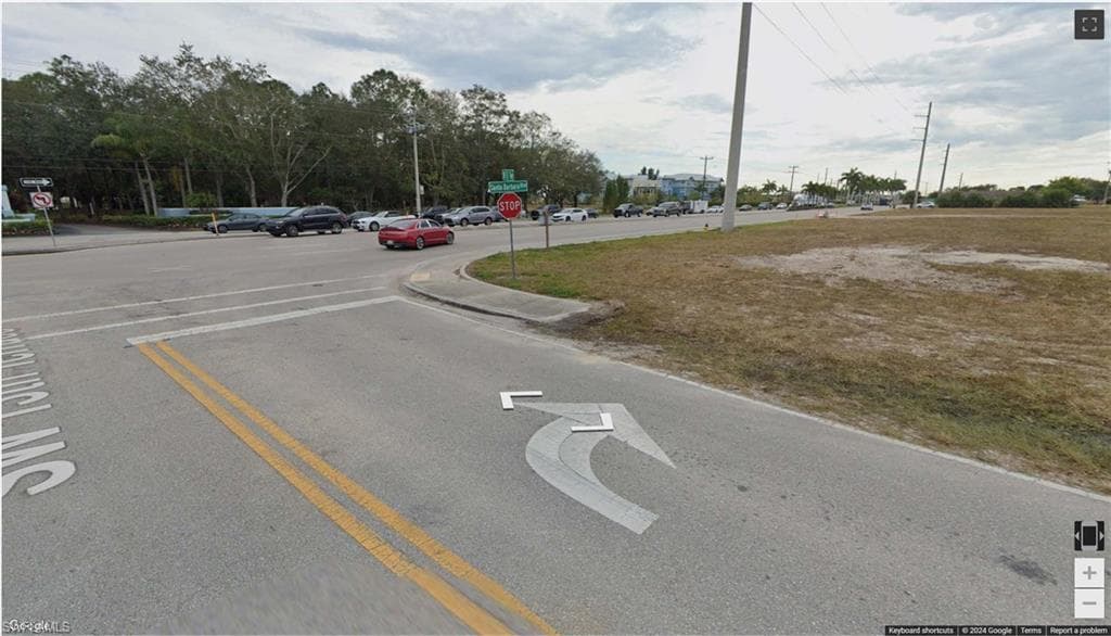 1332 Santa Barbara Blvd, Cape Coral, FL 33991-1
