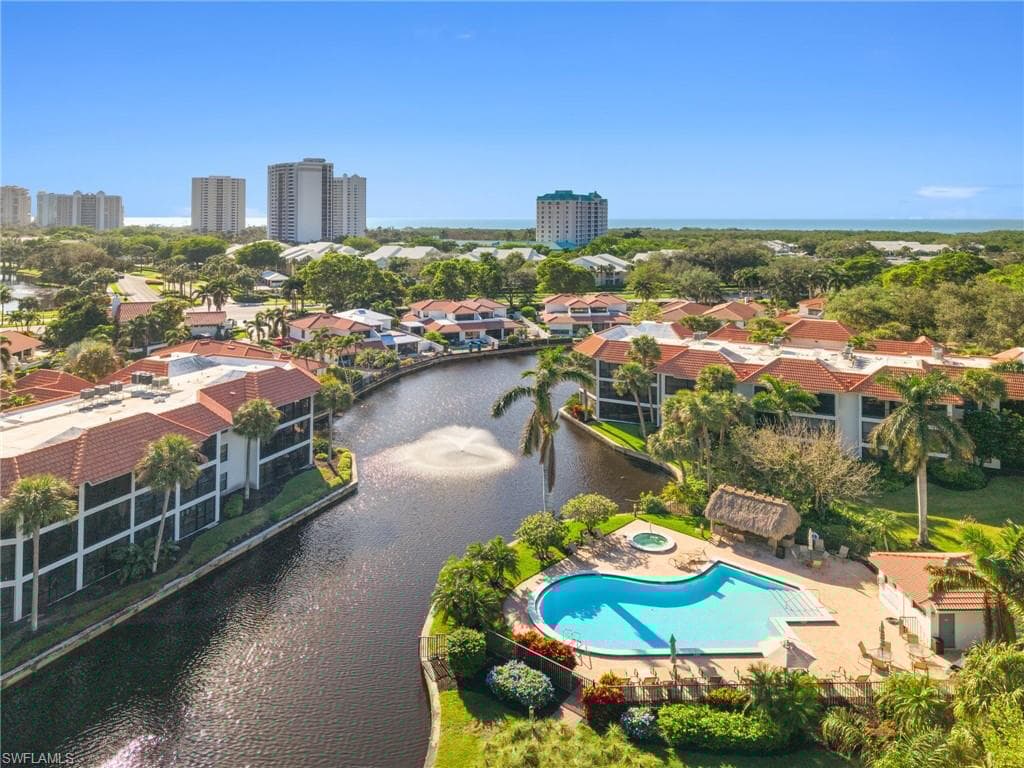 5908 Via Lugano, Naples, FL 34108-9
