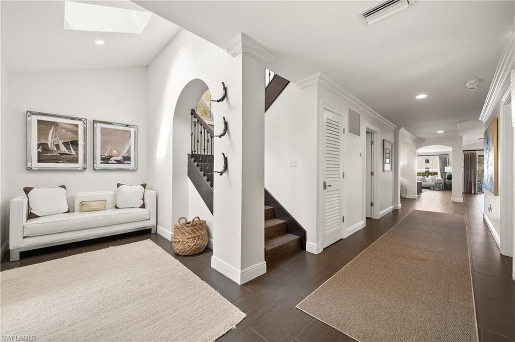 5908 Via Lugano, Naples, FL 34108-12