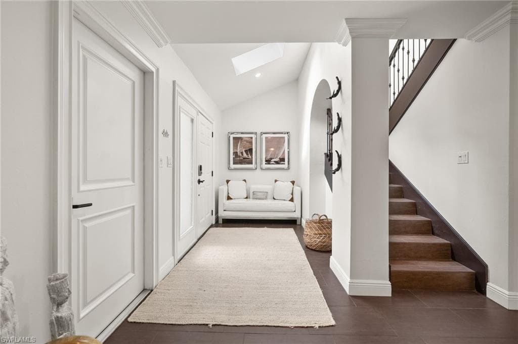 5908 Via Lugano, Naples, FL 34108-13