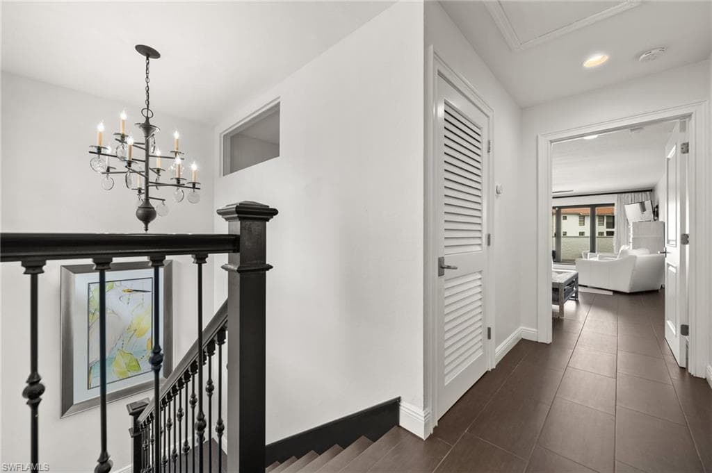5908 Via Lugano, Naples, FL 34108-43