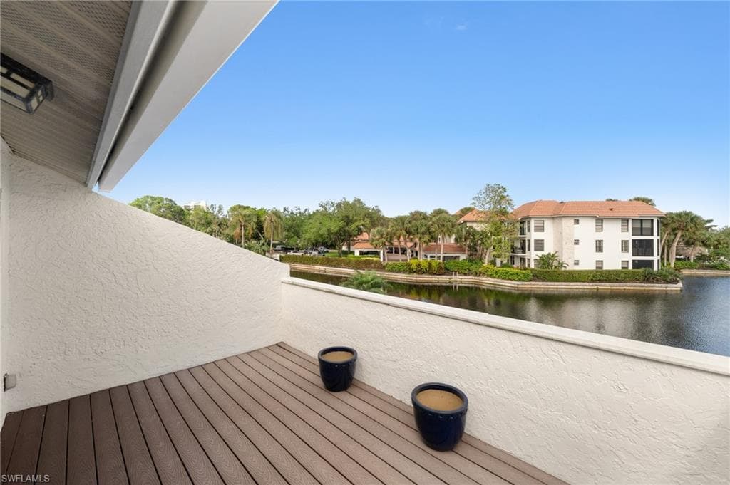 5908 Via Lugano, Naples, FL 34108-51