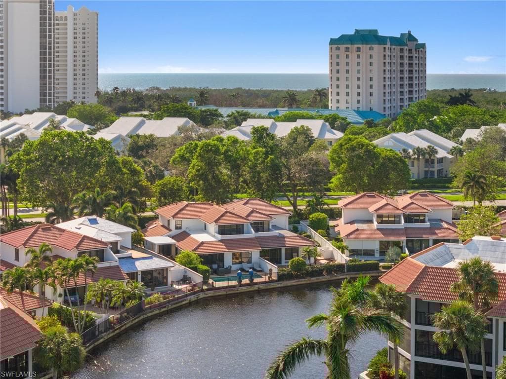 5908 Via Lugano, Naples, FL 34108-8
