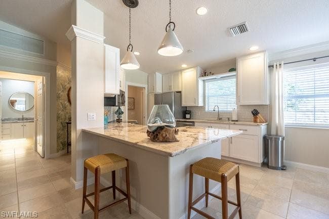 7605 Rozzini Ln, Naples, FL 34114-14