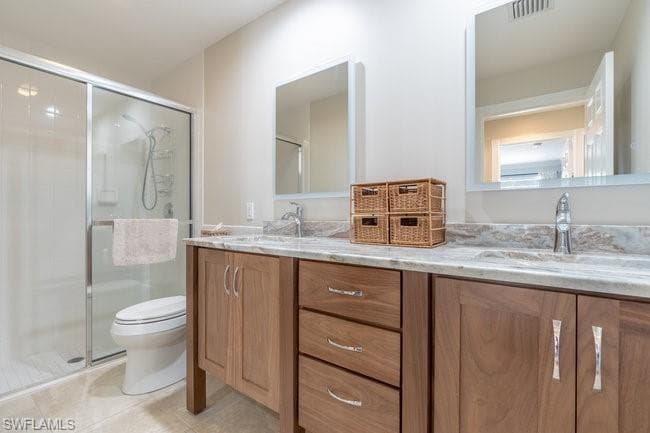 7605 Rozzini Ln, Naples, FL 34114-24