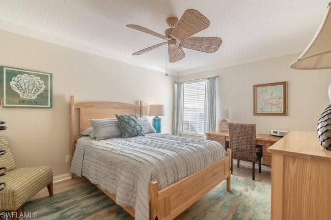 7605 Rozzini Ln, Naples, FL 34114-27