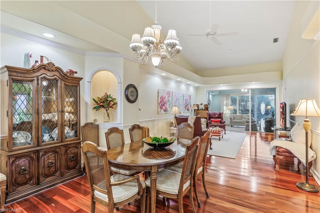 2790 Kings Lake Blvd 202, Naples, FL 34112-13