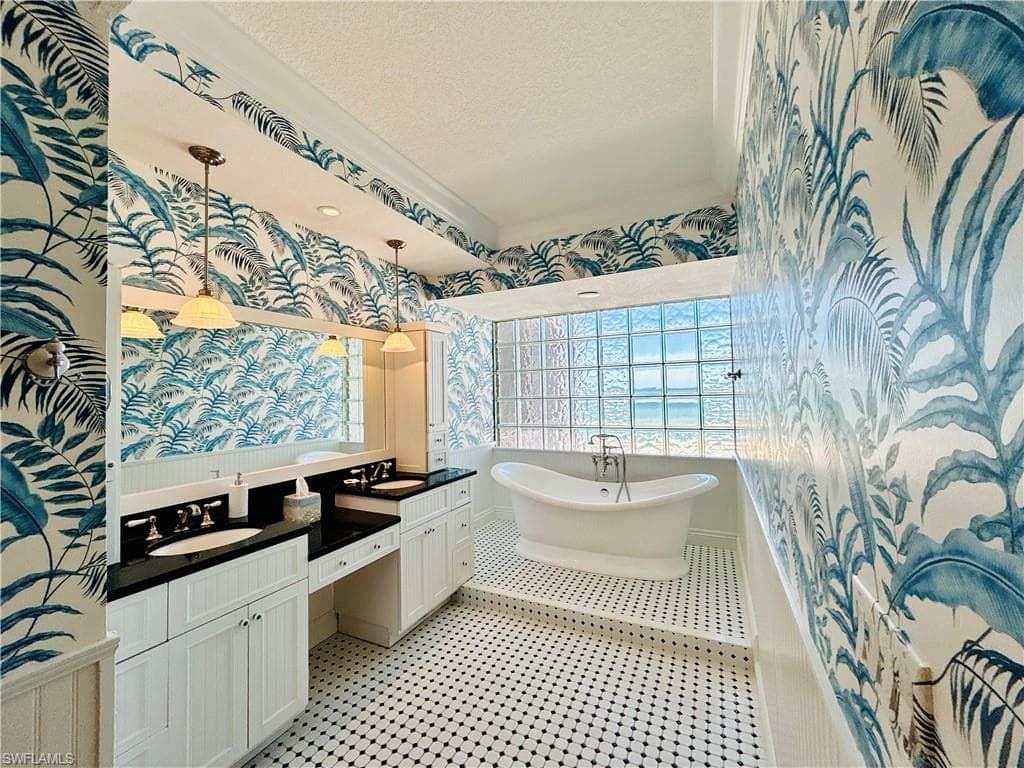265 Barefoot Beach Blvd 401, Bonita Springs, FL 34134-18