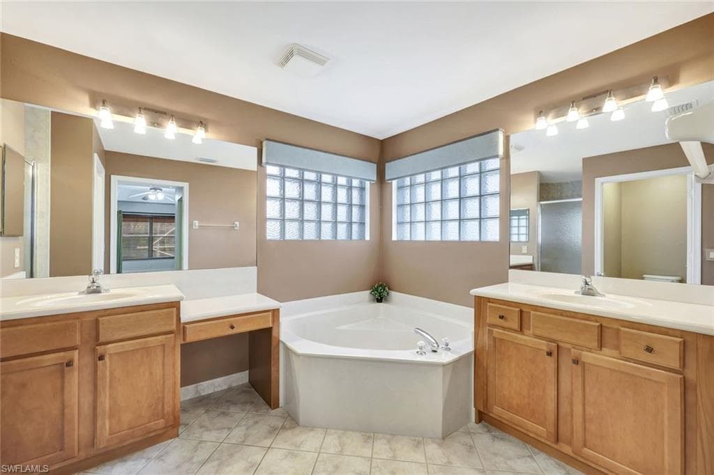 1278 Barrigona Ct, Naples, FL 34119-17