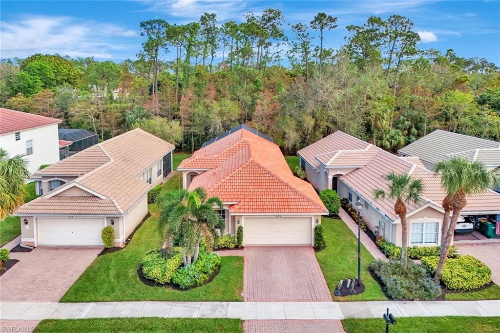 1278 Barrigona Ct, Naples, FL 34119-1
