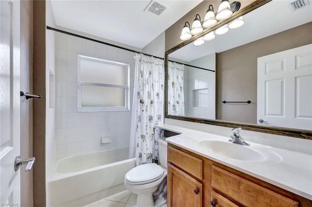 1278 Barrigona Ct, Naples, FL 34119-20