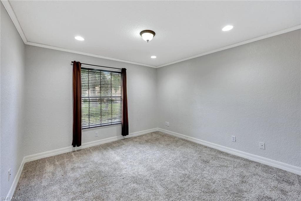 1278 Barrigona Ct, Naples, FL 34119-21