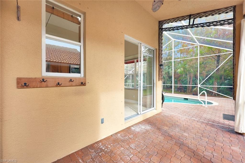 1278 Barrigona Ct, Naples, FL 34119-23
