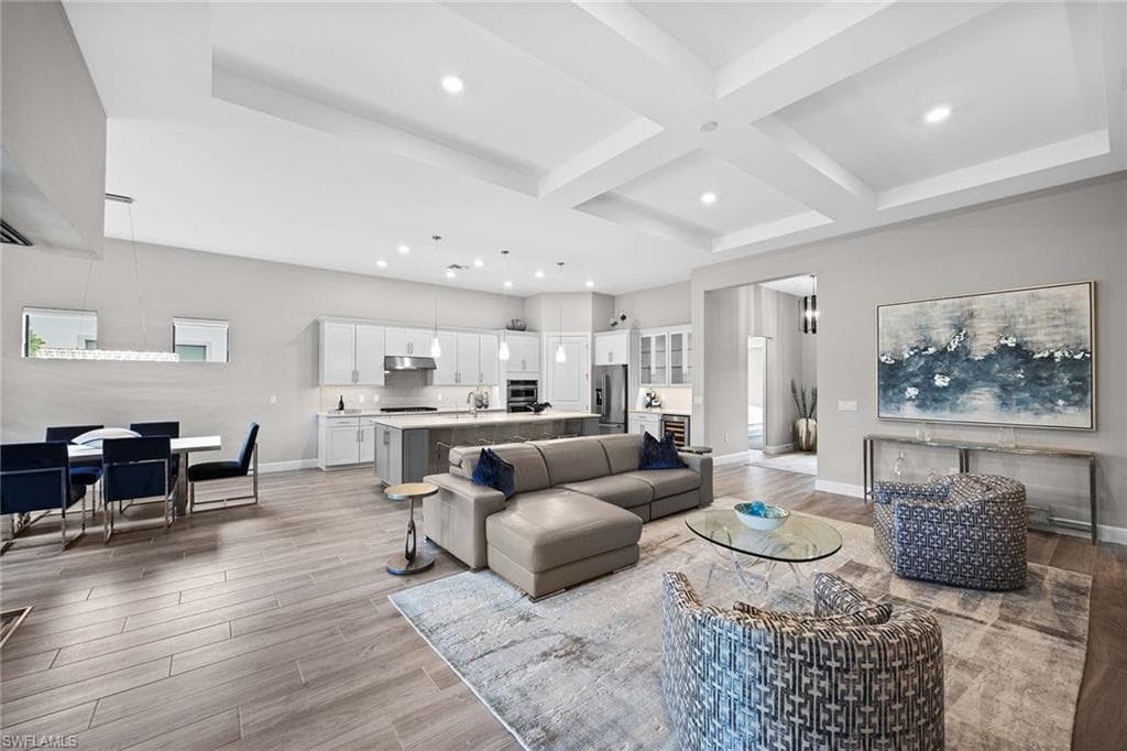 9309 Surfbird Ct, Naples, FL 34120-9