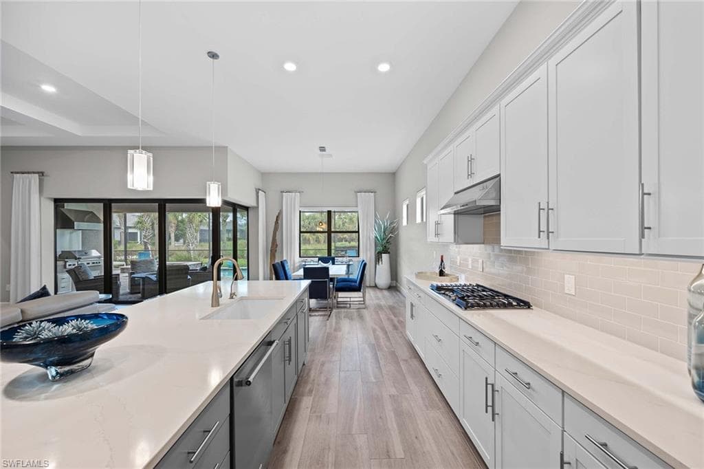 9309 Surfbird Ct, Naples, FL 34120-13