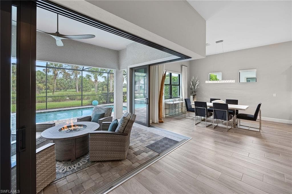 9309 Surfbird Ct, Naples, FL 34120-15