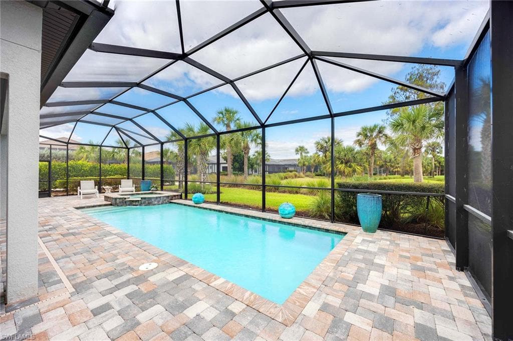 9309 Surfbird Ct, Naples, FL 34120-33