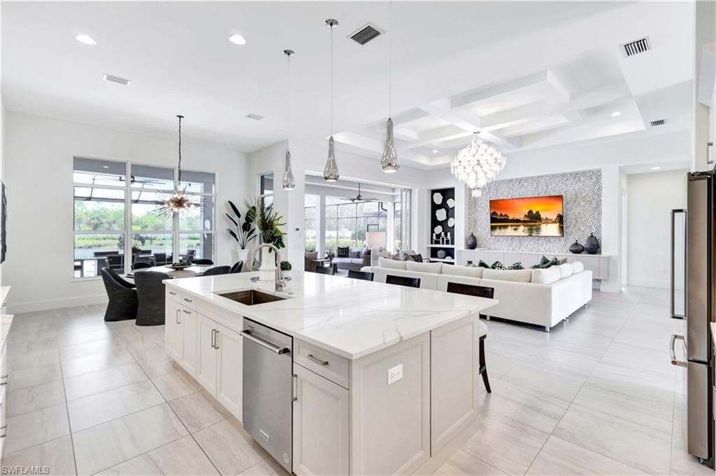8912 Nevis Way, Naples, FL 34112-9
